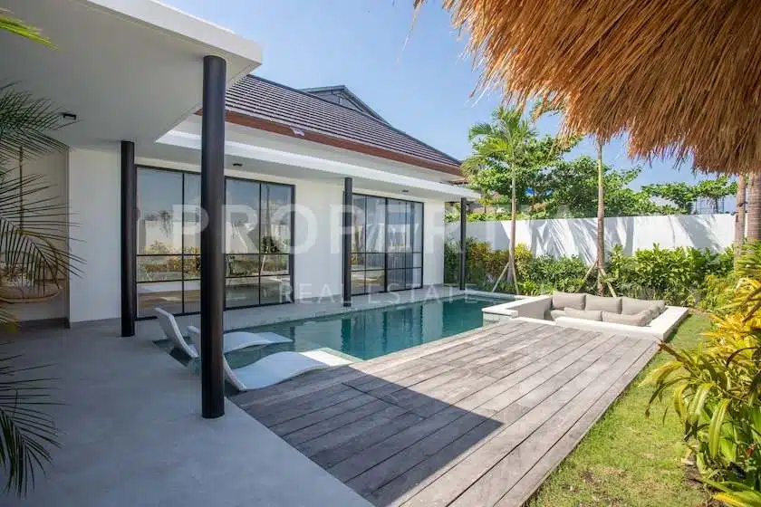 2-bedroom freehold villa in Canggu — photo 4 of 5
