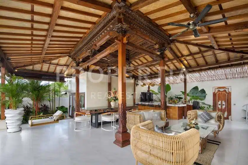 5-bedroom freehold villa in Canggu — photo 3 of 5