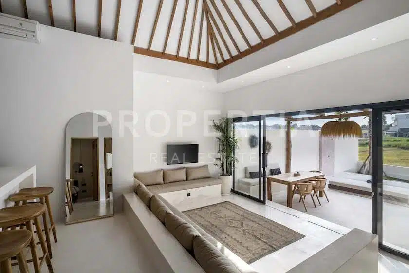 2-bedroom freehold villa in Canggu — photo 3 of 5