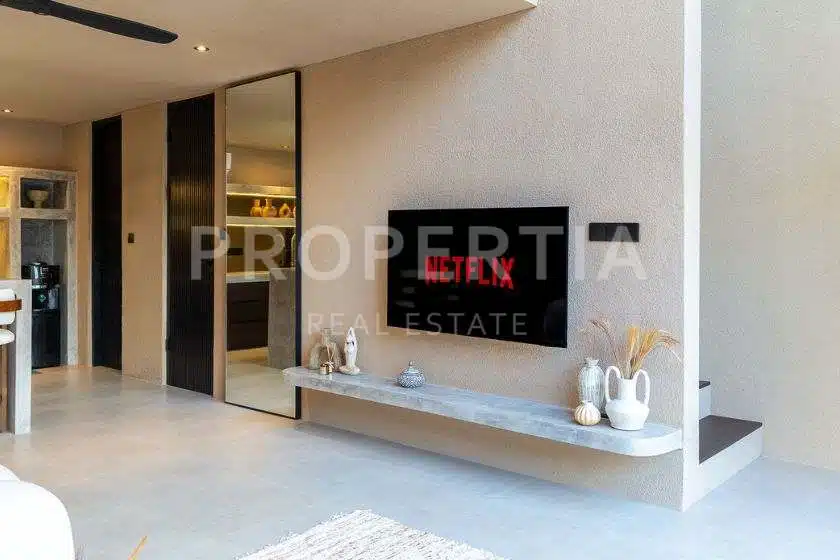1-bedroom freehold villa in Bingin — photo 3 of 5