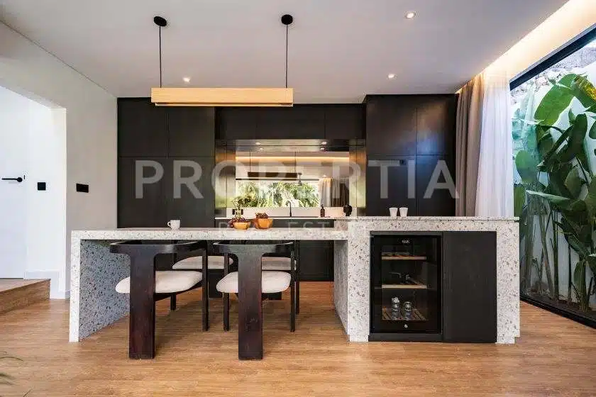 2-bedroom freehold villa in Bingin — photo 4 of 5