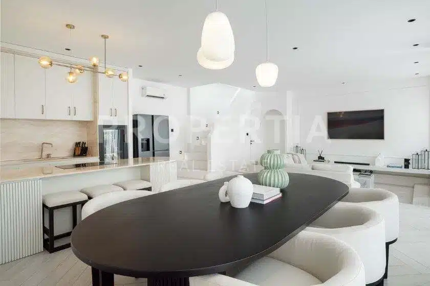2-bedroom freehold villa in Canggu — photo 4 of 5
