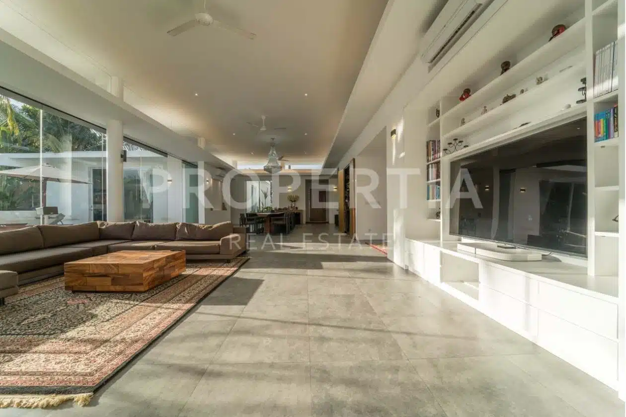 5-bedroom freehold villa in Canggu — photo 4 of 5