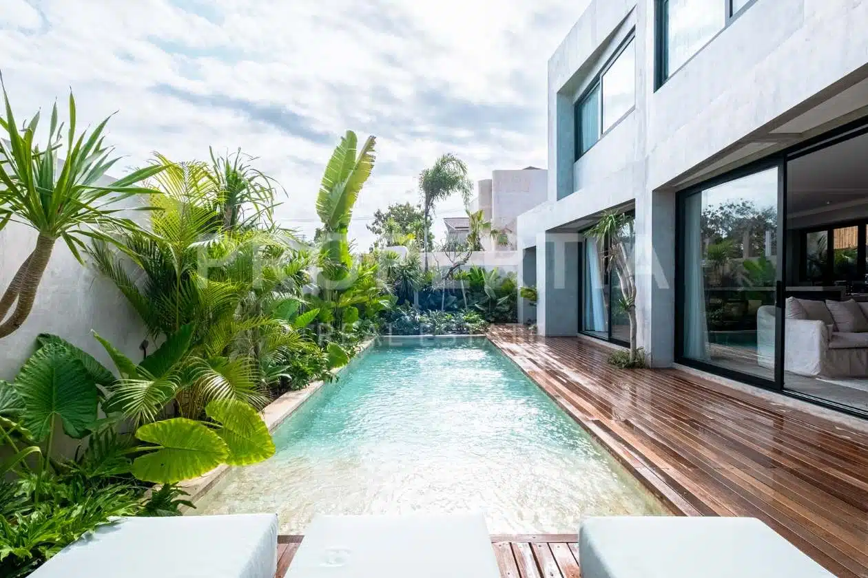 4-bedroom freehold villa in Bingin — photo 3 of 5