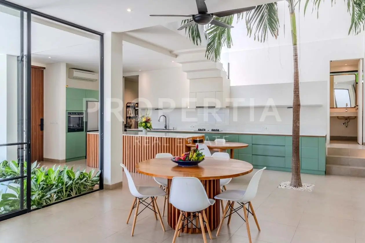 4-bedroom freehold villa in Buduk/Mengwi — photo 5 of 5