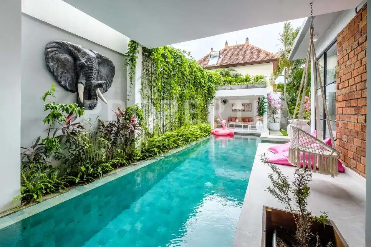 4-bedroom freehold villa in Canggu — photo 3 of 5