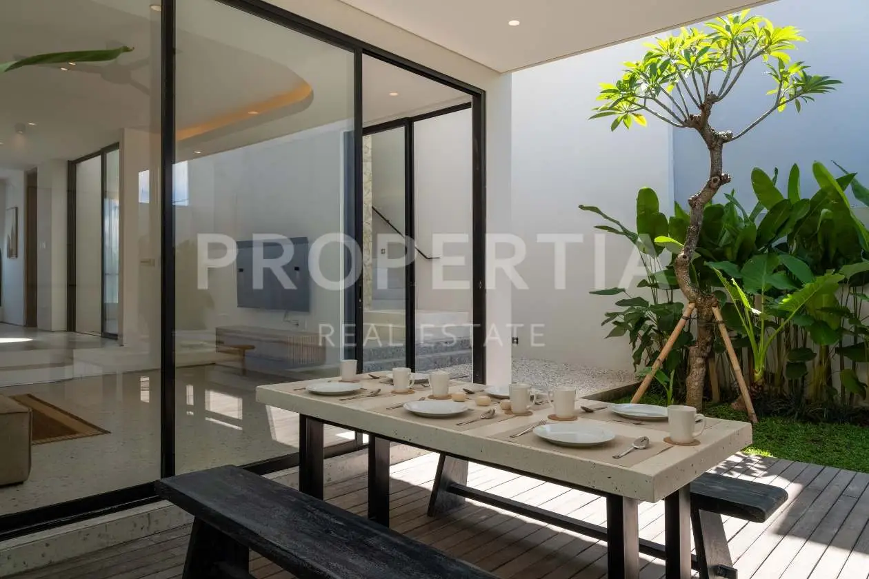 3-bedroom freehold villa in Pererenan — photo 5 of 5