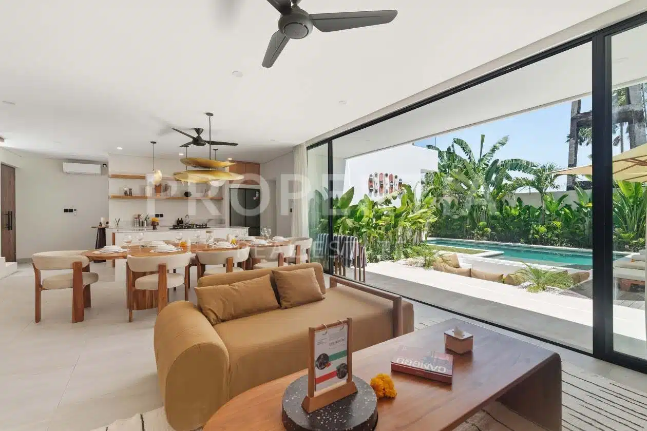4-bedroom freehold villa in Pererenan — photo 4 of 5
