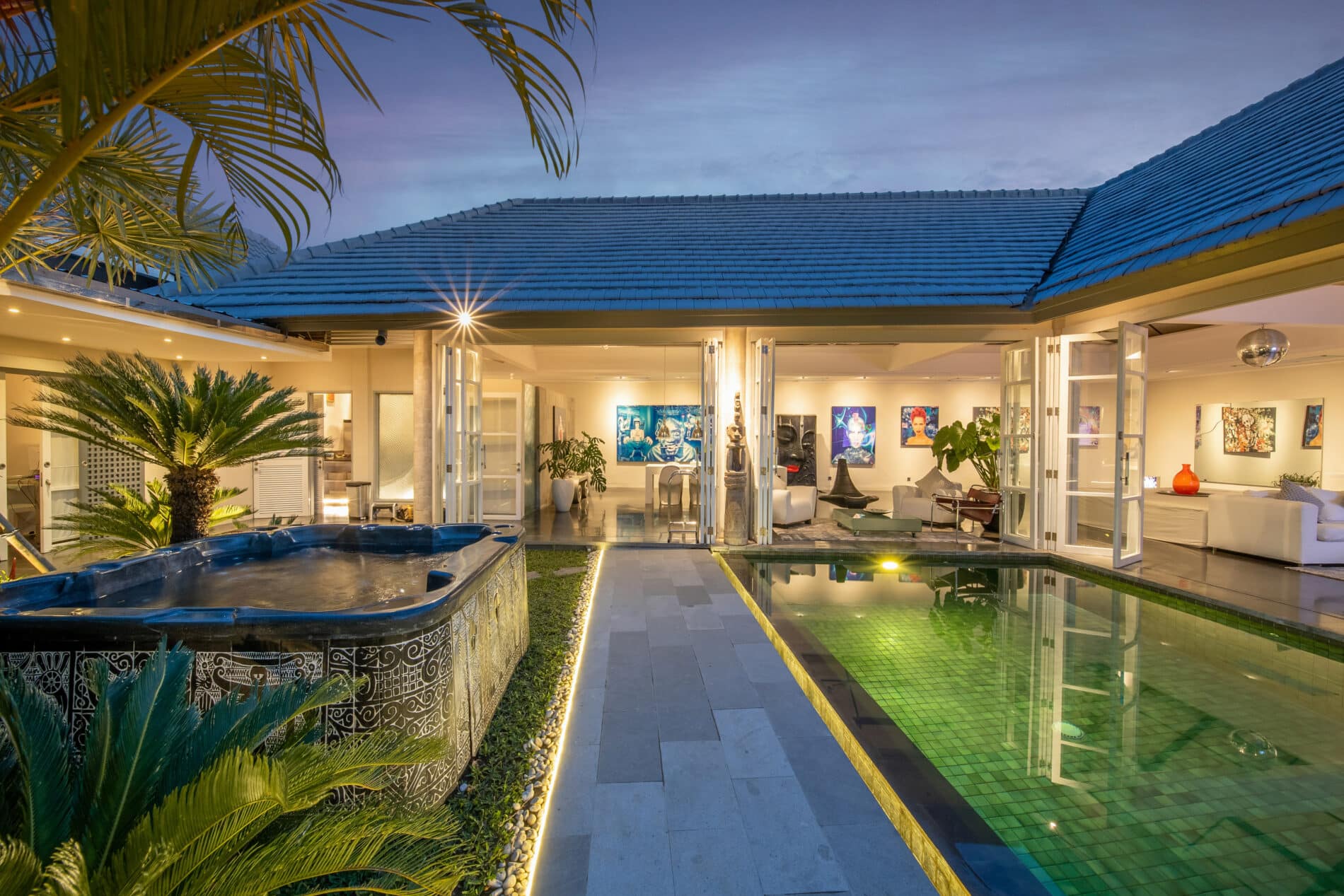 4 Bedrooms Luxurious Villa in Sanur Beachside