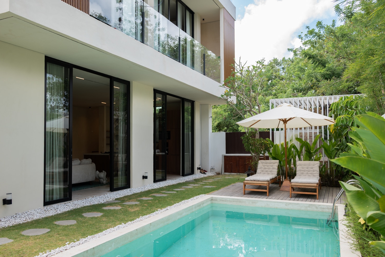 3-Bedroom Modern Villa Near Nusa Dua & Kempinski