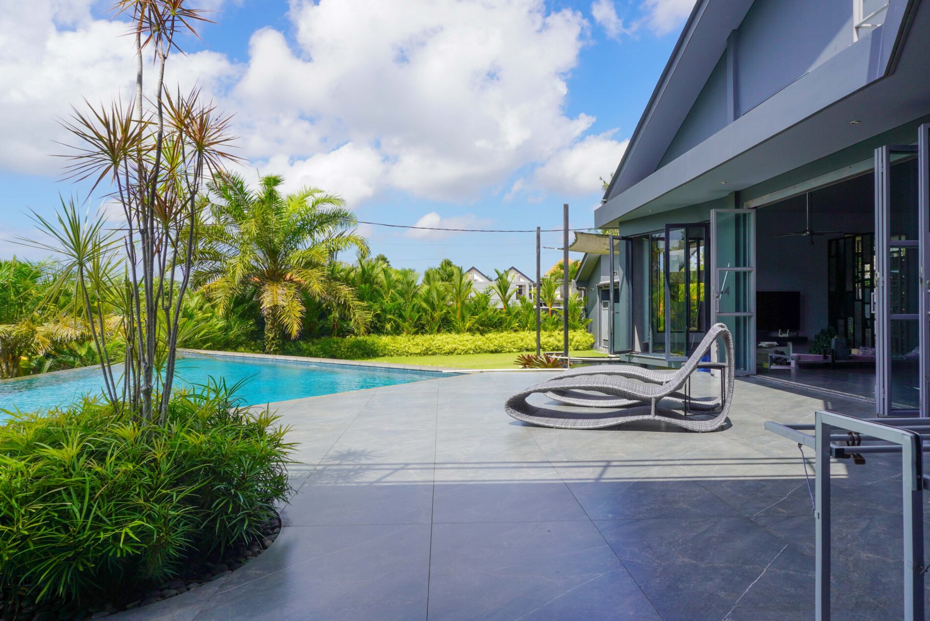 Modern Architectural Villa for Sale in Mas