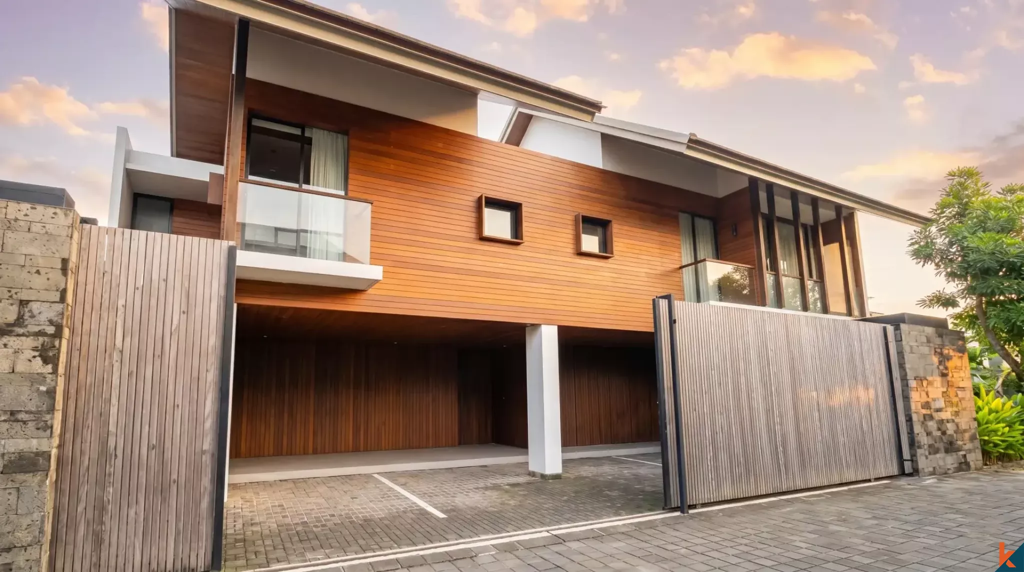 Exclusive Four Bedrooms Freehold Villa Off-Plan with Panoramic Ricefield Views in Sanur